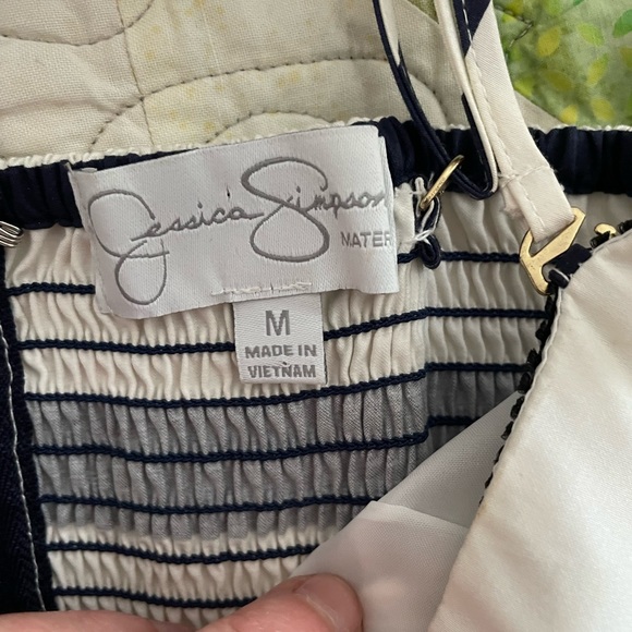 Jessica Simpson maternity dress - Picture 2 of 3